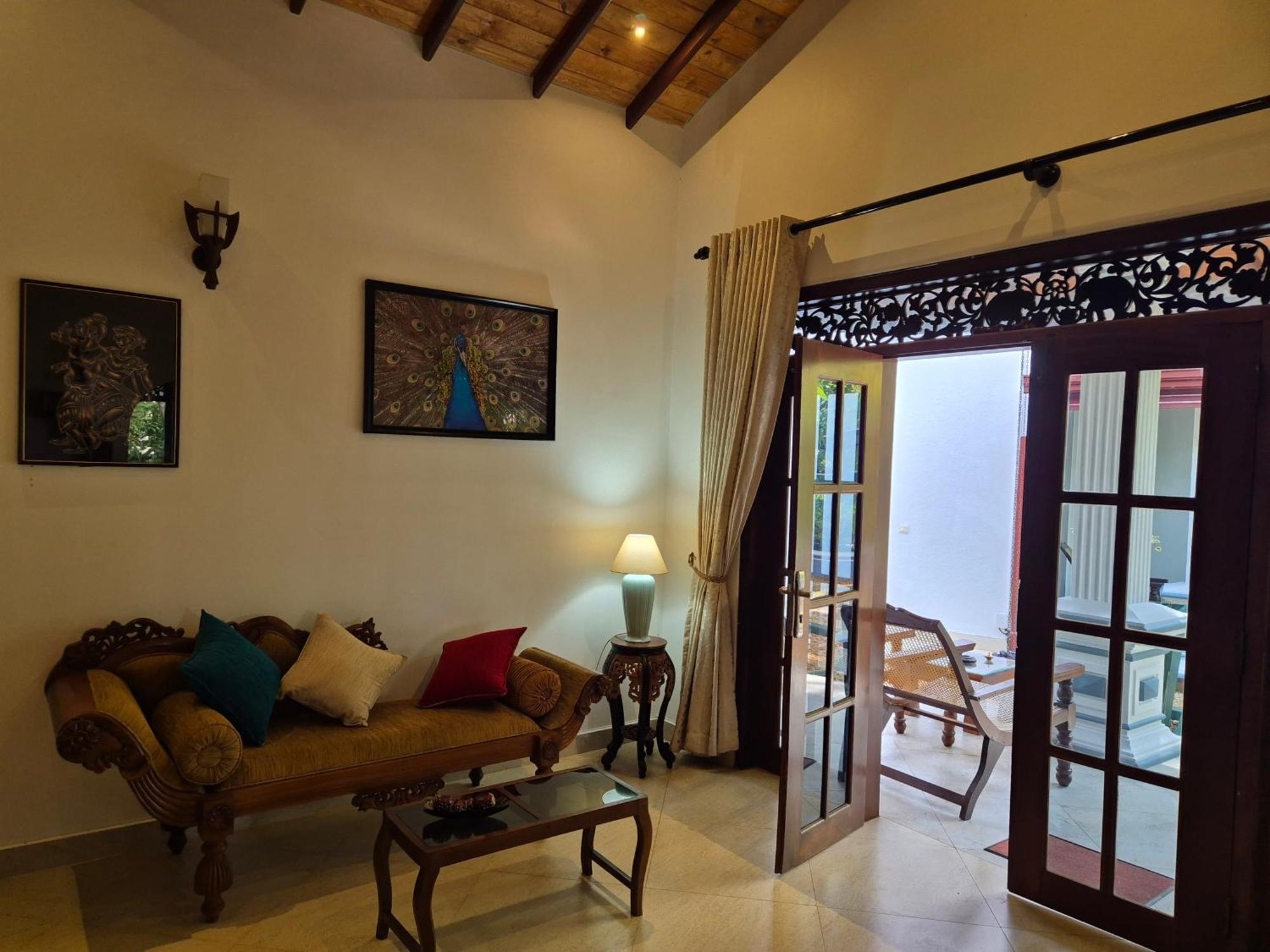 Aliya Lanka Hotel เบอร์อูวาลา ภายนอก รูปภาพ