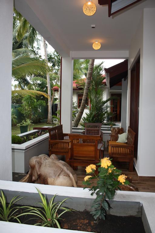 Aliya Lanka Hotel เบอร์อูวาลา ภายนอก รูปภาพ