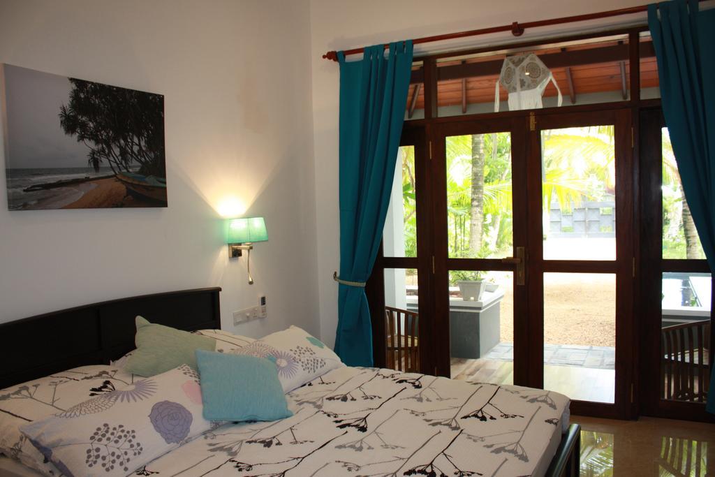 Aliya Lanka Hotel เบอร์อูวาลา ภายนอก รูปภาพ