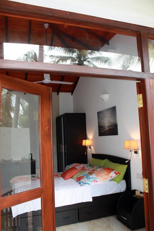 Aliya Lanka Hotel เบอร์อูวาลา ภายนอก รูปภาพ